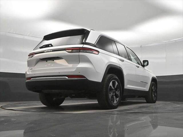 2024 Jeep Grand Cherokee Unknown