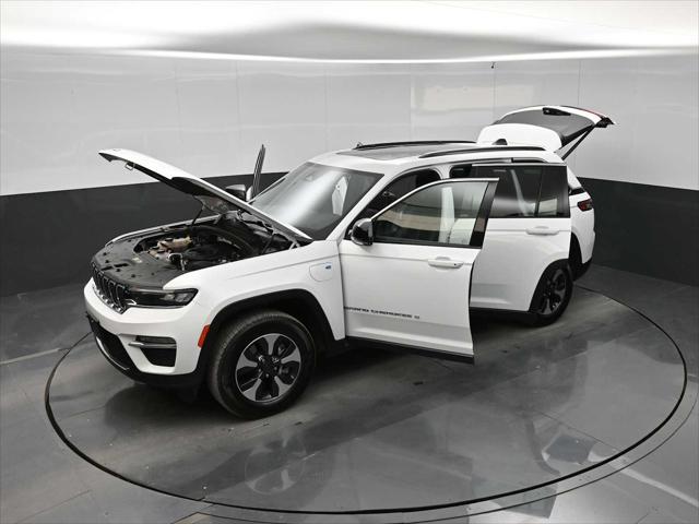 2024 Jeep Grand Cherokee Unknown
