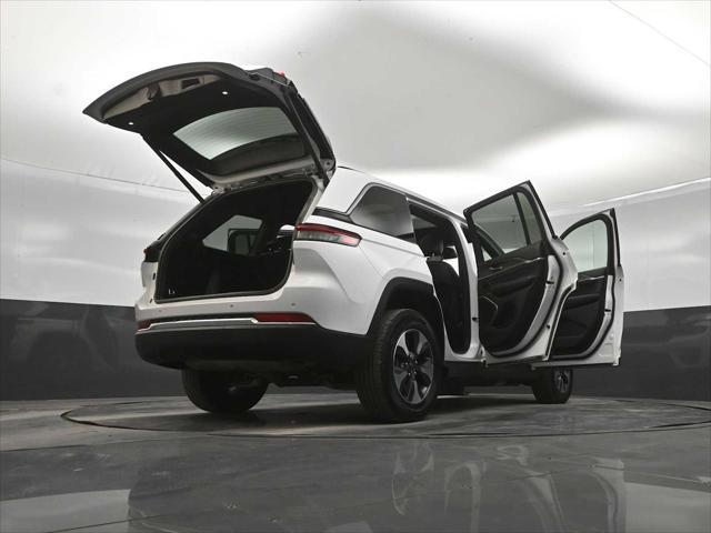 2024 Jeep Grand Cherokee Unknown