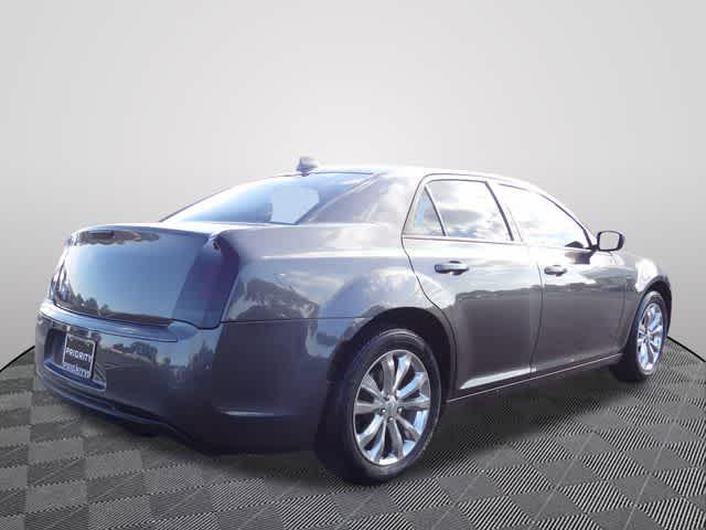 2015 Chrysler 300 Limited