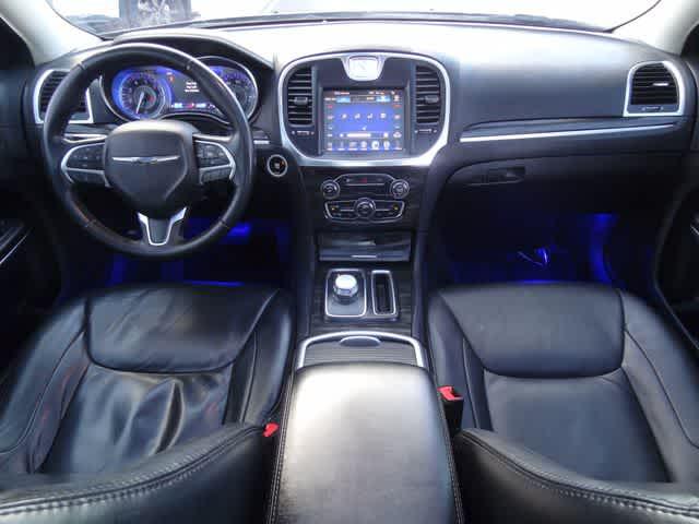 2015 Chrysler 300 Limited