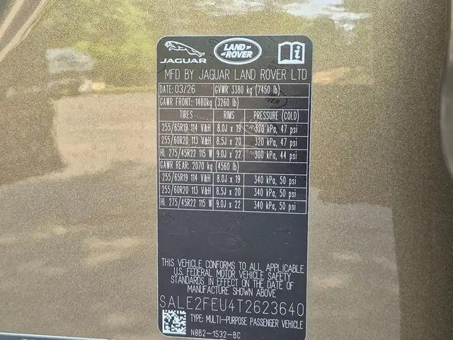 2026 Land Rover Defender P400 X-Dynamic SE