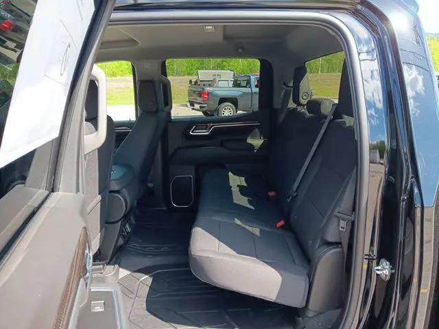 2026 Chevrolet Silverado 1500 4WD Crew Cab Short Bed RST