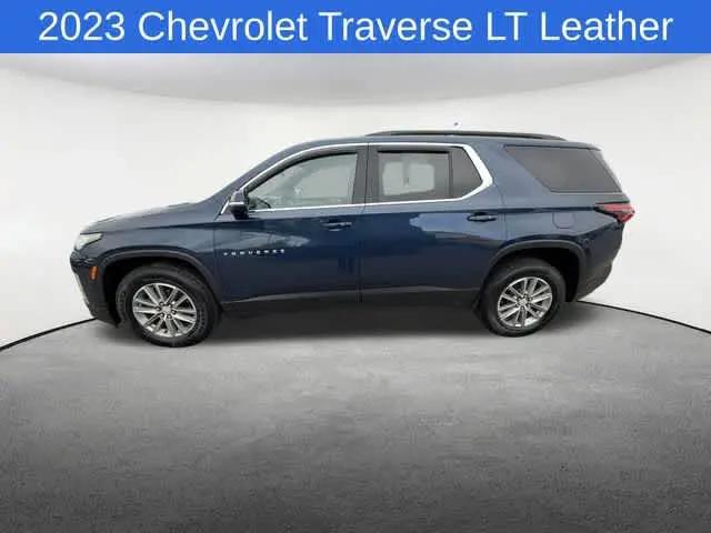 2023 Chevrolet Traverse AWD LT Leather