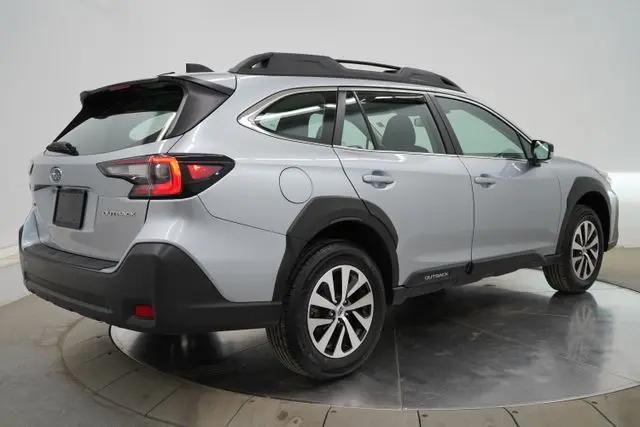 2025 Subaru Outback 2.5i