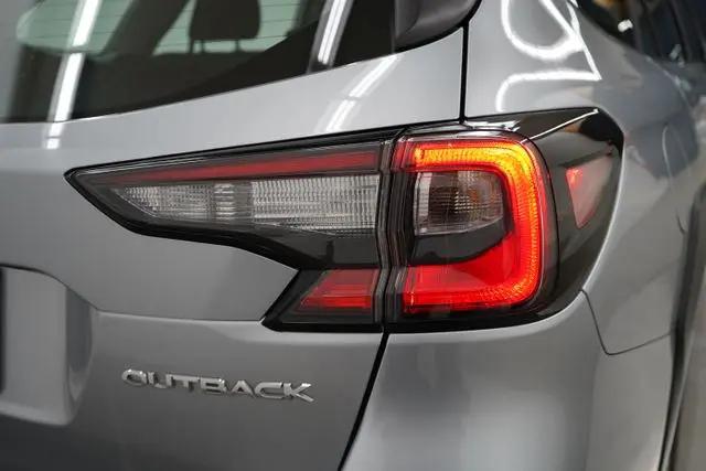 2025 Subaru Outback 2.5i