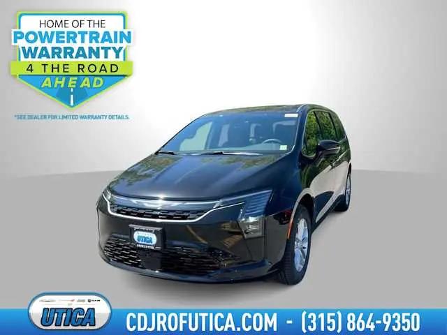 2027 Chrysler Pacifica Select for sale in Yorkville, NY