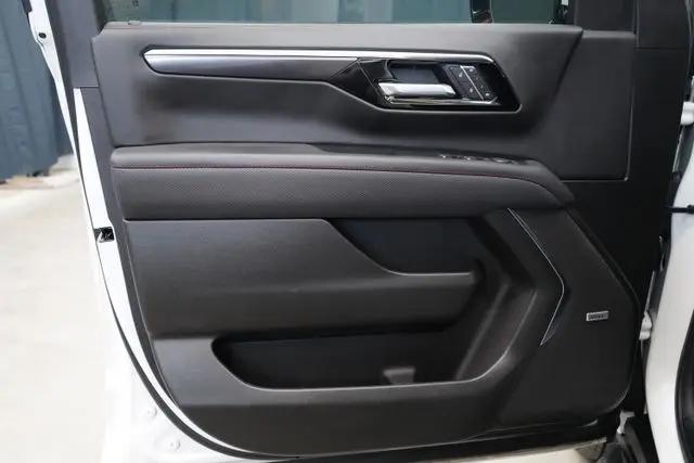2025 Chevrolet Tahoe 4WD RST