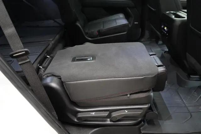 2025 Chevrolet Tahoe 4WD RST