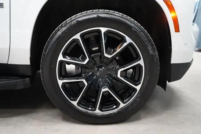 2025 Chevrolet Tahoe 4WD RST