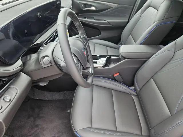 2026 Buick NV Sport Touring FWD