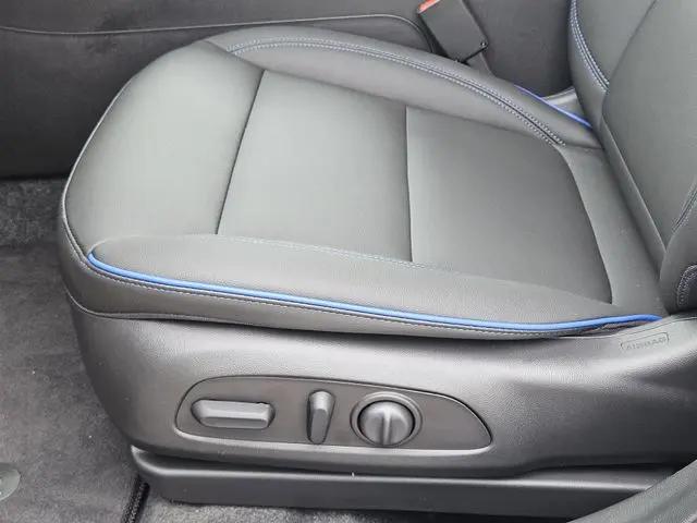 2026 Buick NV Sport Touring FWD
