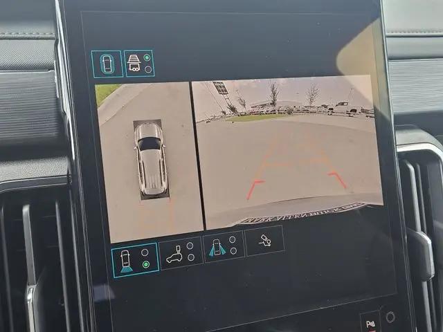 2026 GMC Acadia AT4 AWD