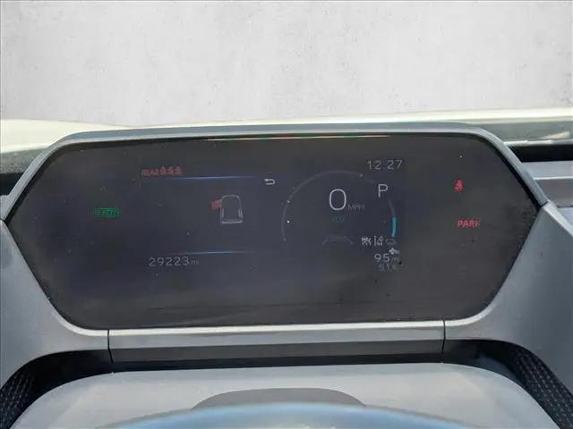 2024 Toyota bZ4X XLE