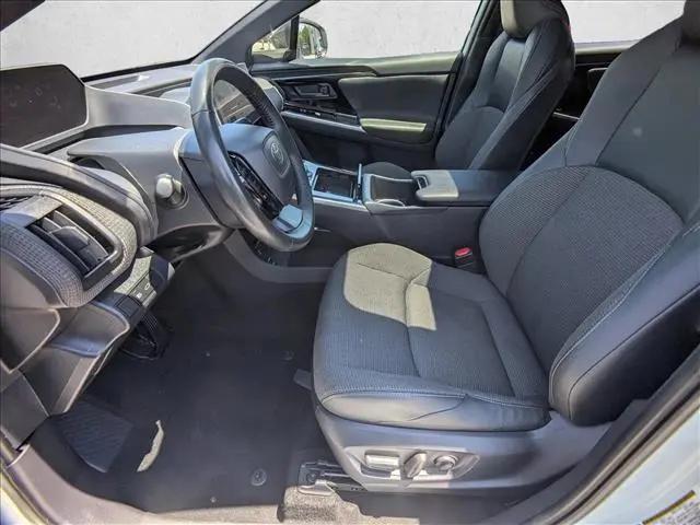 2024 Toyota bZ4X XLE