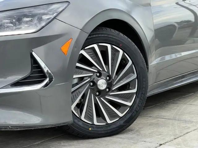 2023 Hyundai Sonata Hybrid Limited