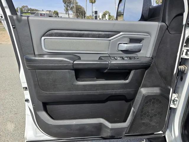 2022 Ram 2500 Big Horn Crew Cab 4x4 6'4" Box