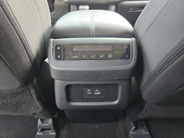 2024 Nissan Pathfinder SV FWD
