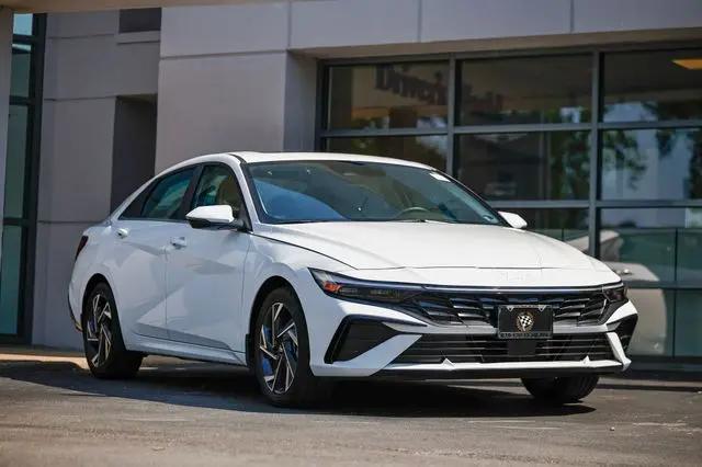 2025 Hyundai Elantra Hybrid Limited for sale in Virginia Beach, VA