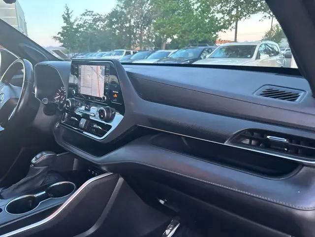 2021 Toyota Highlander XSE