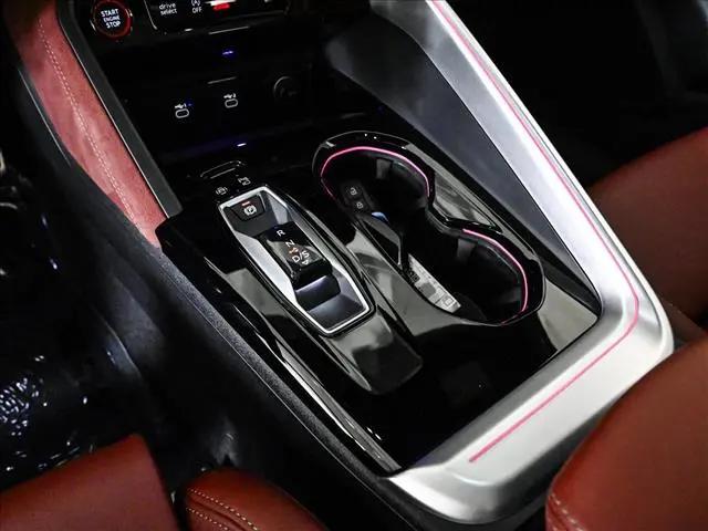 2025 Audi SQ5 Prestige TFSI quattro S tronic