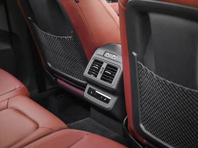 2025 Audi SQ5 Prestige TFSI quattro S tronic