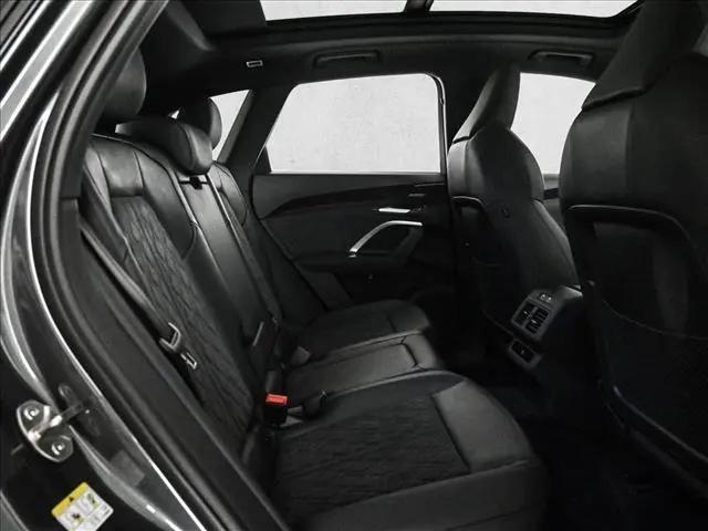 2026 Audi SQ5 Premium Plus TFSI quattro S tronic