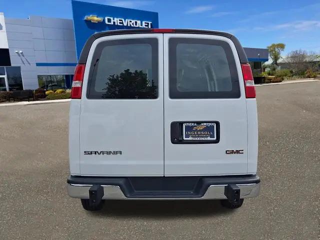 2025 GMC Savana Cargo RWD 2500 Regular Wheelbase Work Van