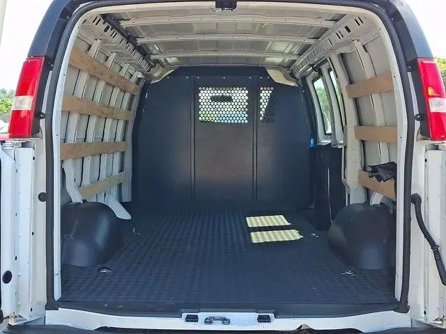 2025 Chevrolet Express Cargo Van RWD 2500 Regular Wheelbase WT