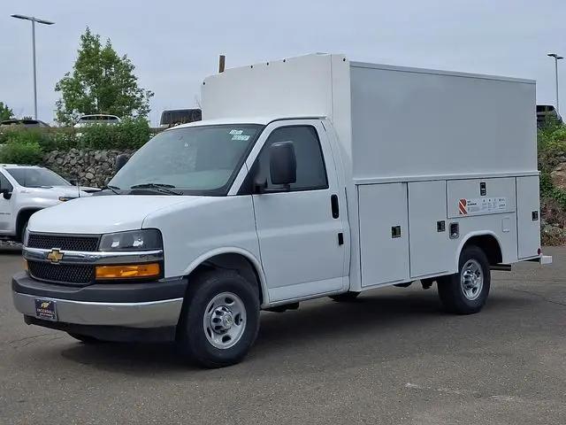2026 Chevrolet Express Cutaway Work Van
