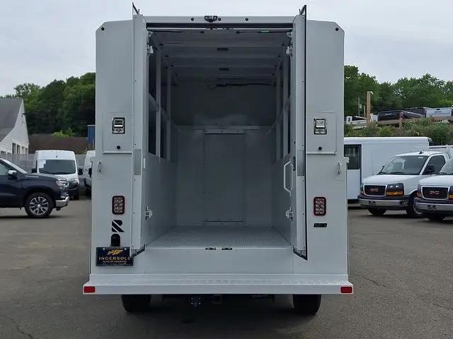 2026 Chevrolet Express Cutaway Work Van