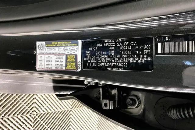 2026 Kia K4 LXS