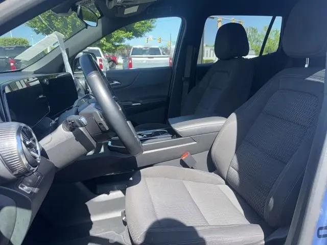 2025 Chevrolet Equinox FWD LT