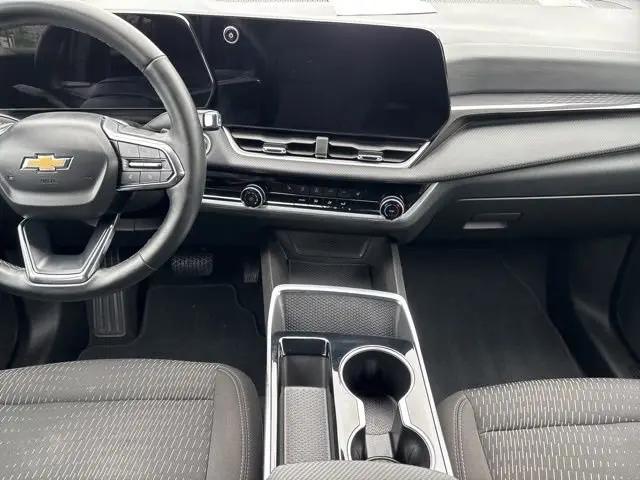 2025 Chevrolet Equinox FWD LT