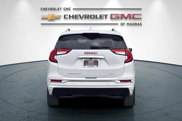2023 GMC Terrain AWD Denali