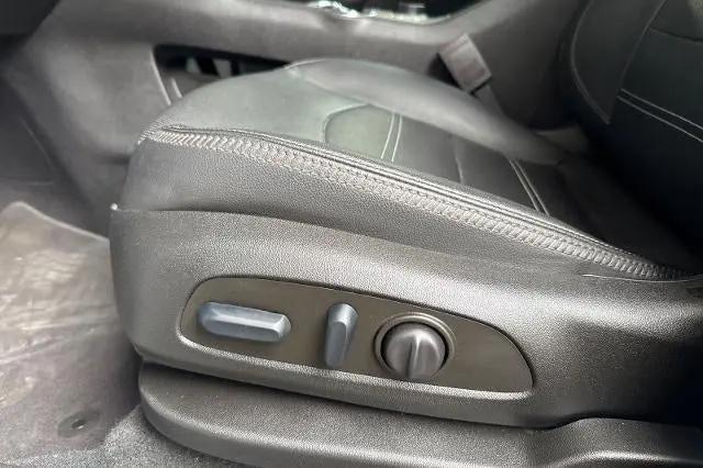 2023 GMC Terrain AWD Denali