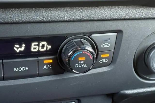 2025 Nissan Frontier Crew Cab PRO-4X 4x4