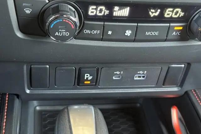 2025 Nissan Frontier Crew Cab PRO-4X 4x4