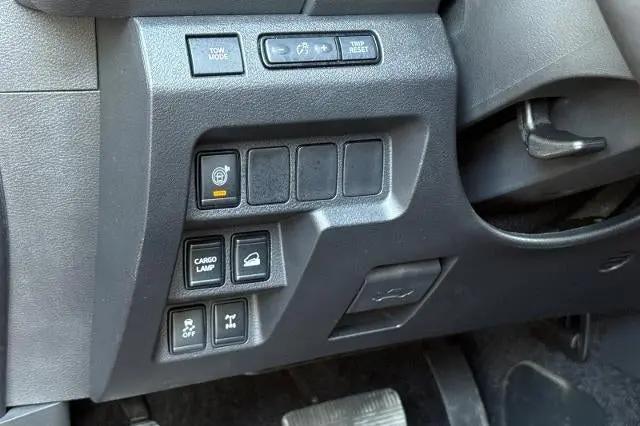 2025 Nissan Frontier Crew Cab PRO-4X 4x4