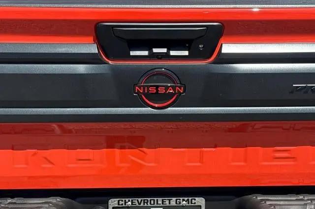 2025 Nissan Frontier Crew Cab PRO-4X 4x4