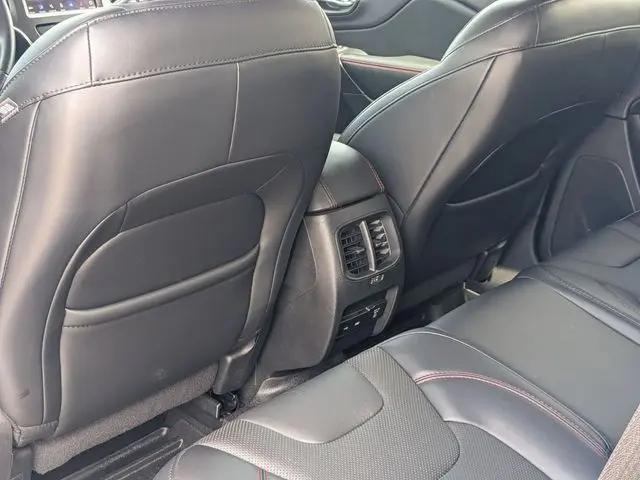 2020 Jeep Cherokee Trailhawk Elite