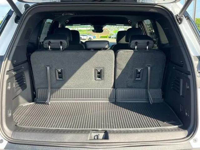 2026 GMC Acadia Elevation FWD