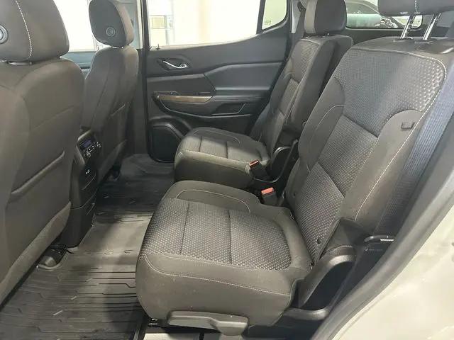 2023 GMC Acadia FWD SLE