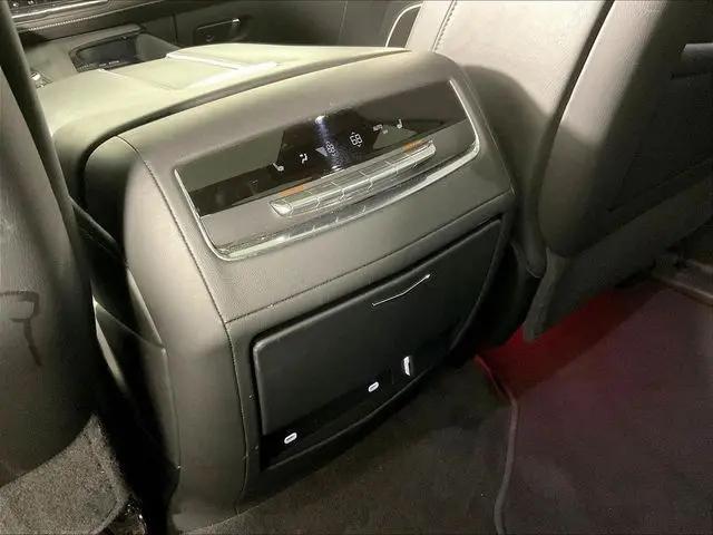 2024 Cadillac Escalade ESV 4WD Sport