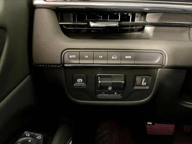 2024 Cadillac Escalade ESV 4WD Sport