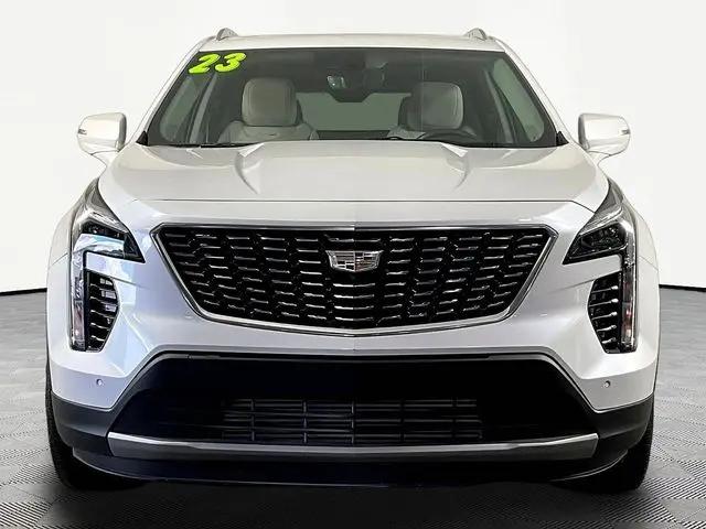 2023 Cadillac XT4 AWD Premium Luxury
