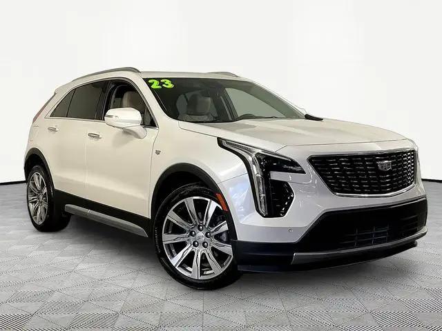 2023 Cadillac XT4 AWD Premium Luxury