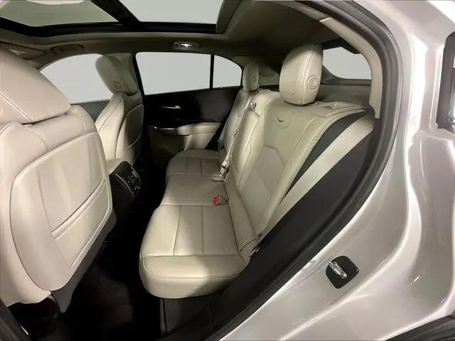 2023 Cadillac XT4 AWD Premium Luxury