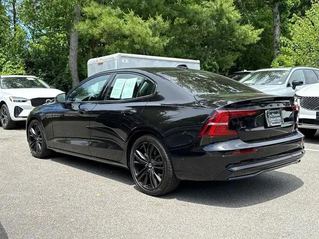 2025 Volvo S60 B5 Ultra Black Edition