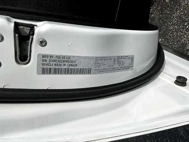 2023 Chrysler Pacifica Limited AWD